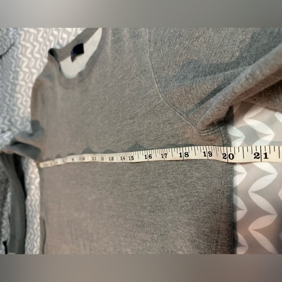 GAP Small Heather Grey Gray Sweatshirt with Side Zip - Picture 8 of 9